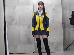 SPSE05_03 Seductive Dark Haired Asian Woman Offers Irresistible Handjob