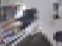 vol32 Sexy Babe Kisses Him While Teasing With Her Luscious Curves