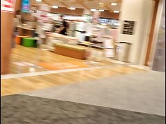 11964 Sultry Busty Woman Provides Endless Oral Satisfaction