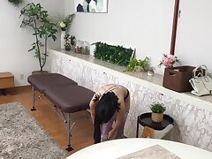 230OREMO-146 Hot Asian Models Get Nailed Rough During Work Hours